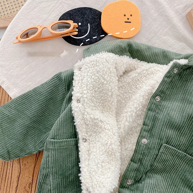 Little Pilot Baby Outfit - Fleece rompertje in schattige pilotenstijl
